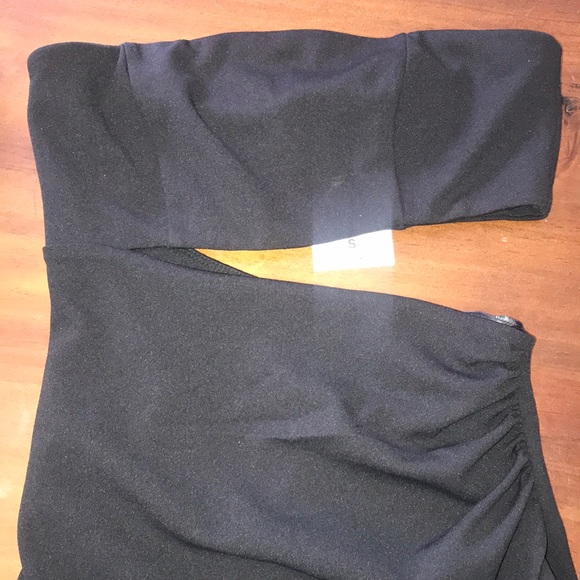 Forever 21 cutout LBD NWT - Picture 2 of 5